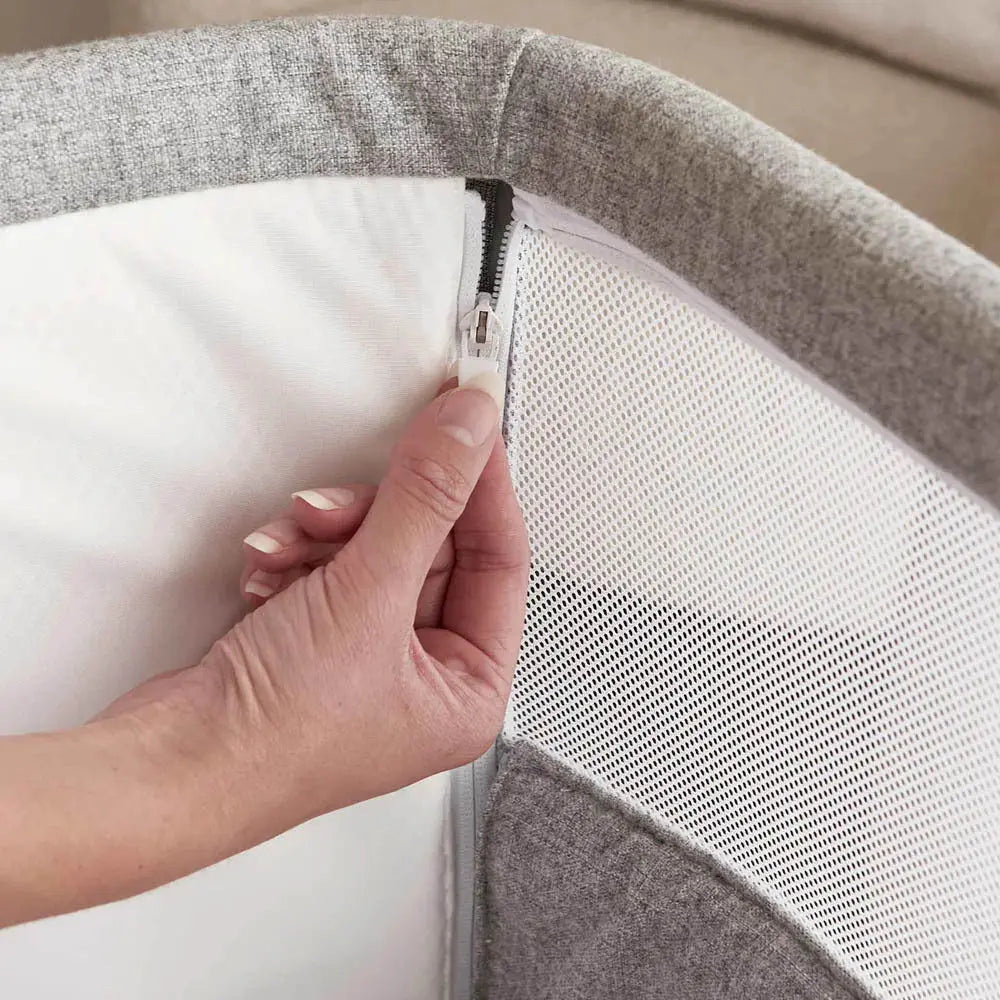 Mamas & Papas Lua Bedside Bassinet