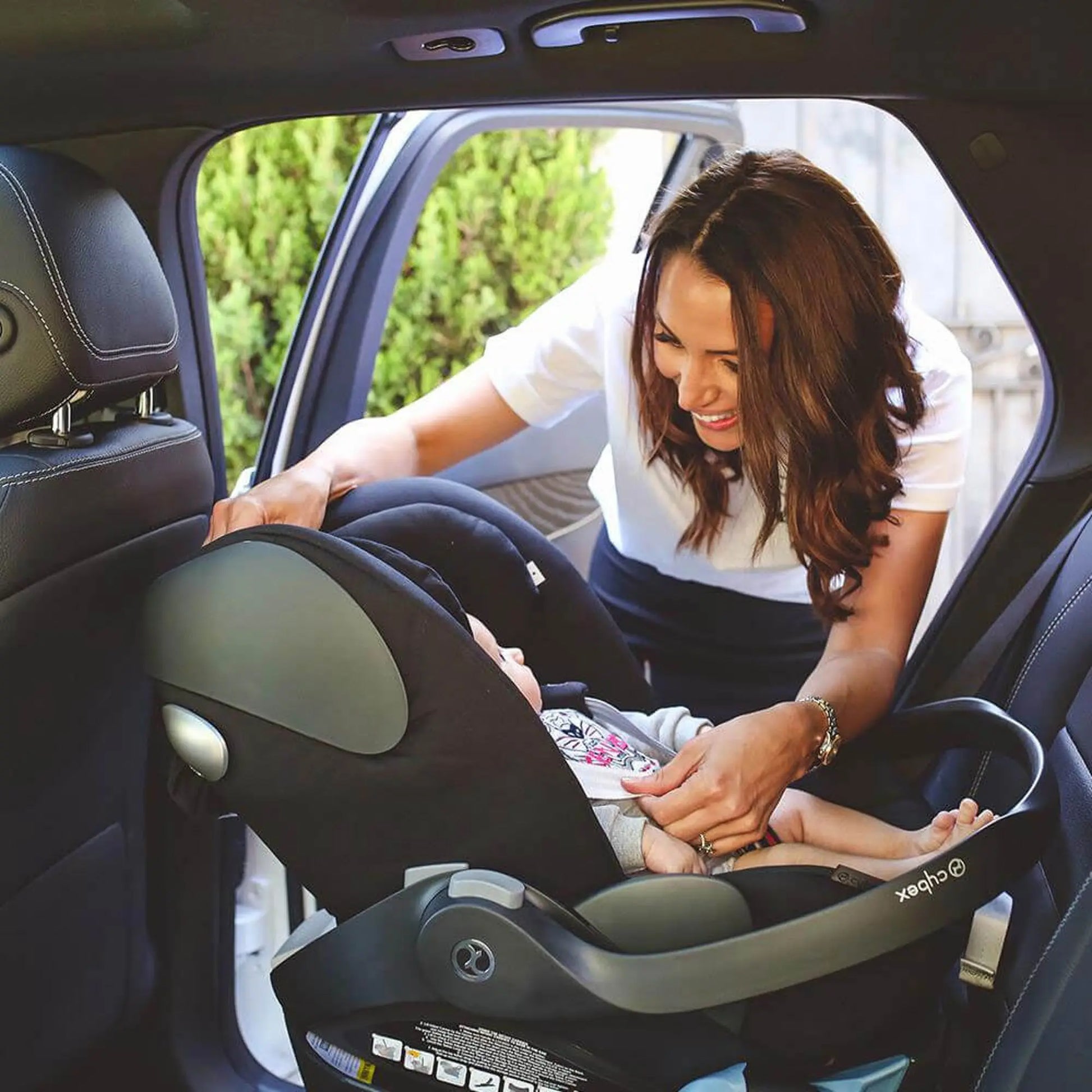 Cybex Cloud Q Capsule and Base-Car Safety - Capsules (0-12Mts)-Baby Little Planet