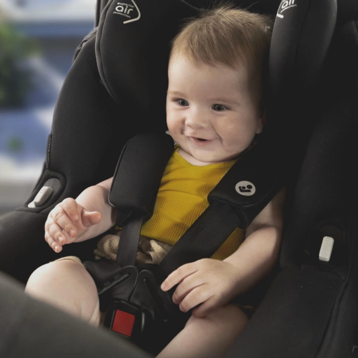Maxi Cosi Car Seat with a baby