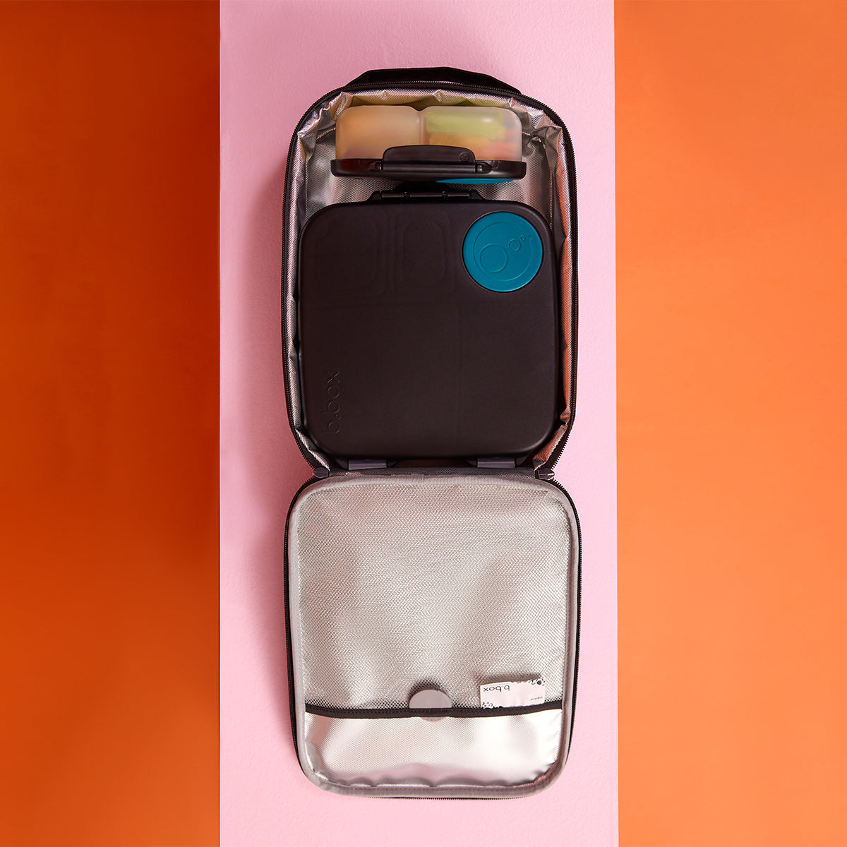 insulated lunchbag - basic black