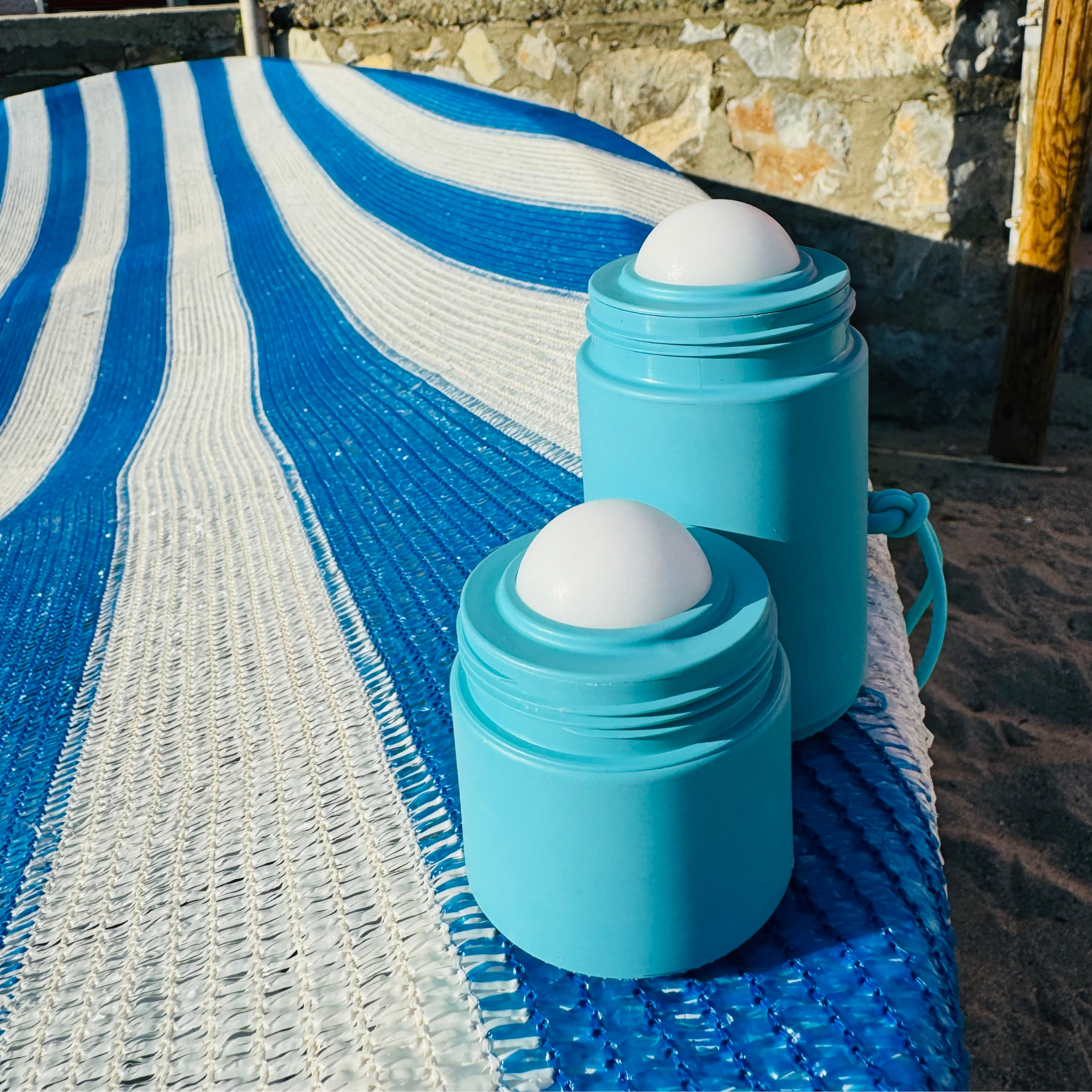 Sky Blue Refillable Roll-On Applicator (100ml)