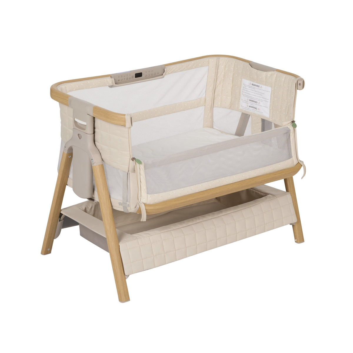 CoZee Breeze Sense bassinet three-quarter view with mesh sides