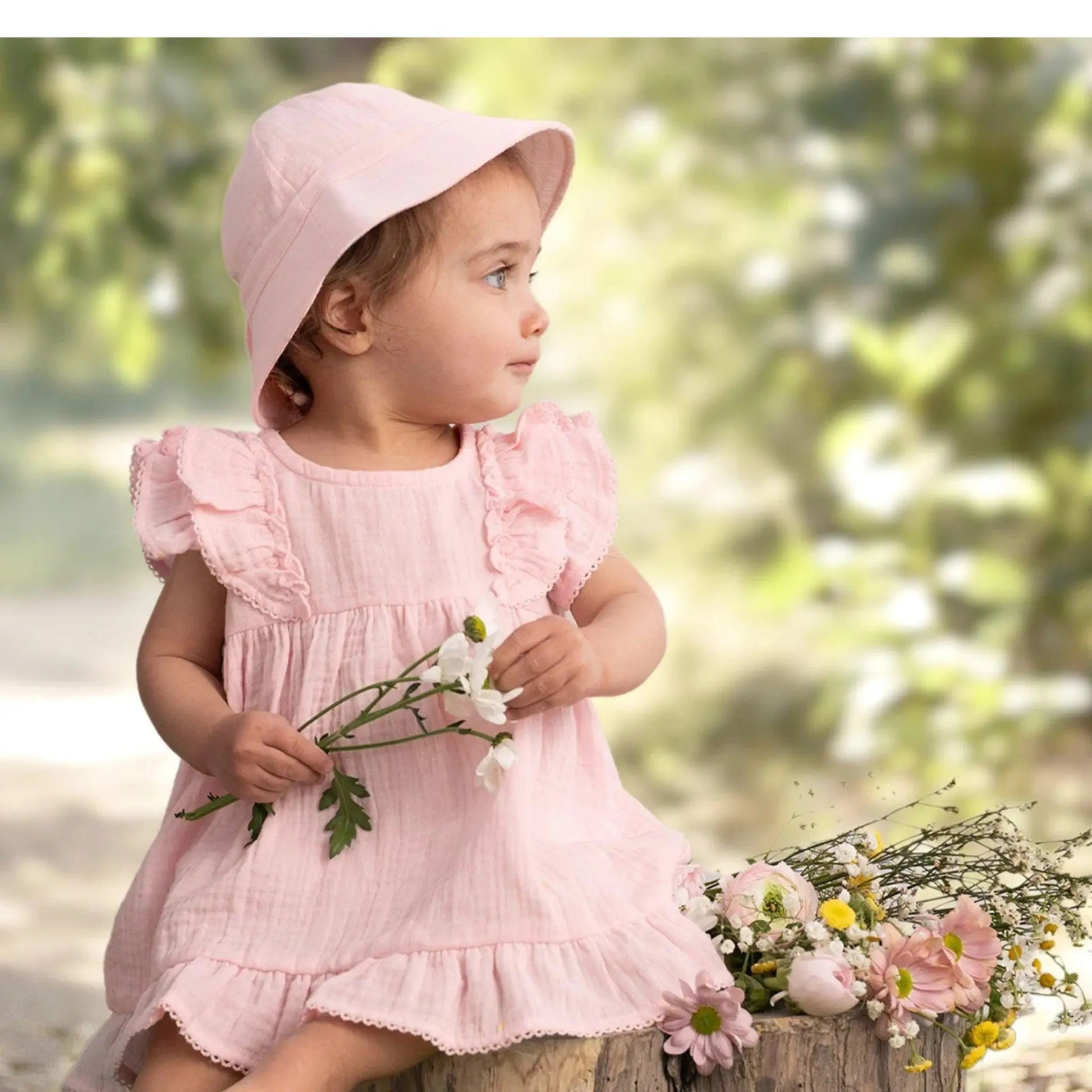 Toshi Bell Hat Sammy  