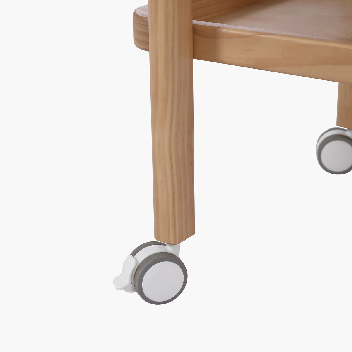 Seena Willow bassinet wheel detail