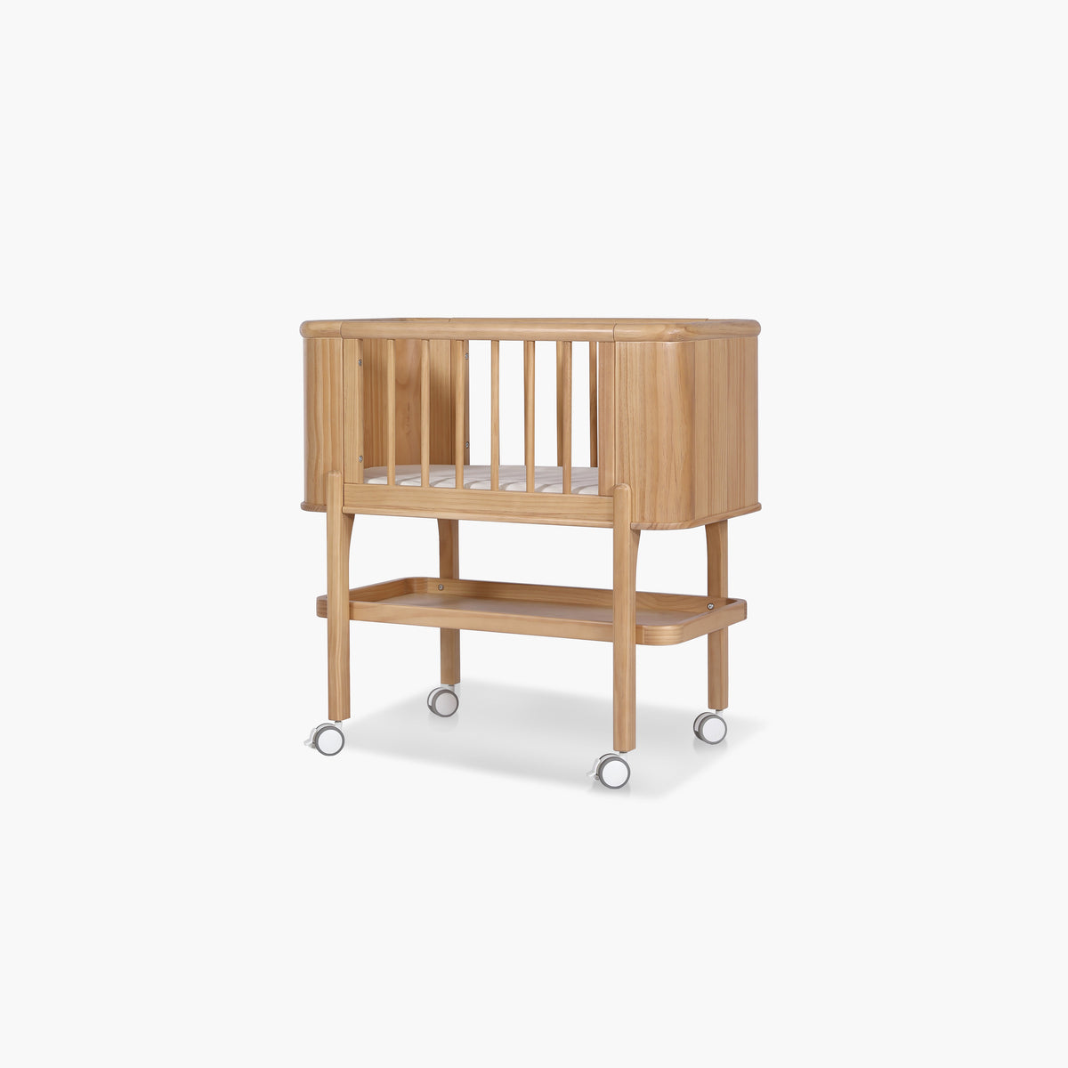 Seena Willow wooden bassinet on wheels, front view