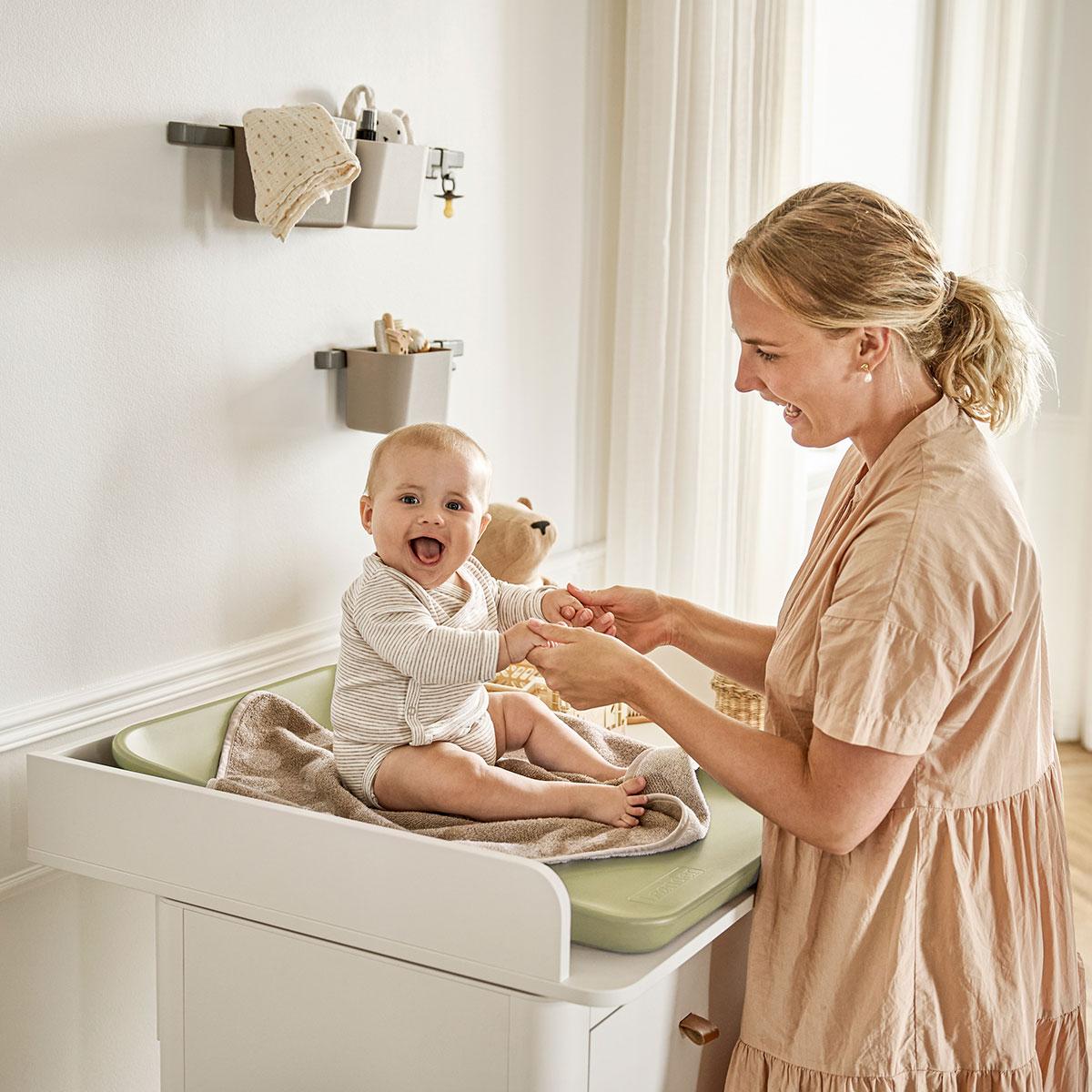 Leander Matty Limited Edition Changing Mat - Olive