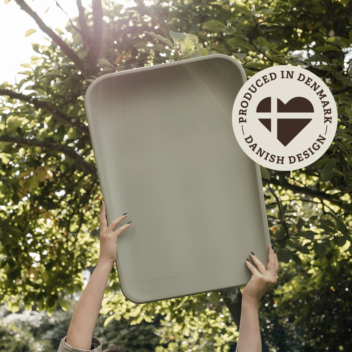 Leander Matty Limited Edition Changing Mat - Olive