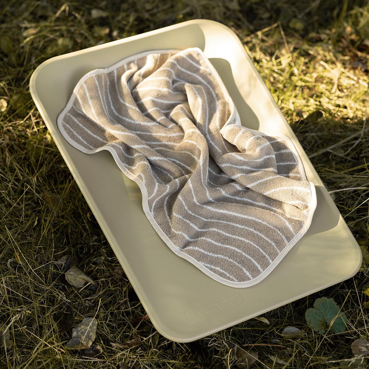 Leander Matty Limited Edition Changing Mat - Olive