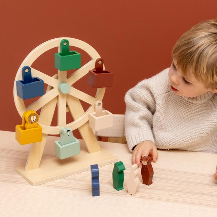 Trixie Wooden ferris wheel