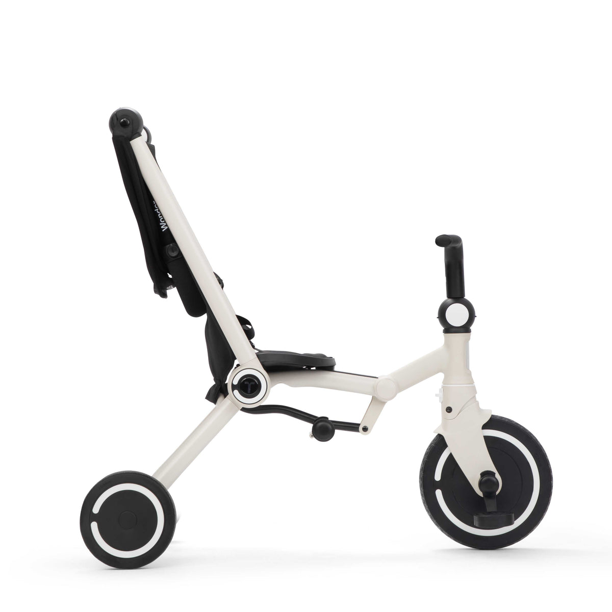 smarTrike Wonder Moonlight in training mode, child pedals while parent guides