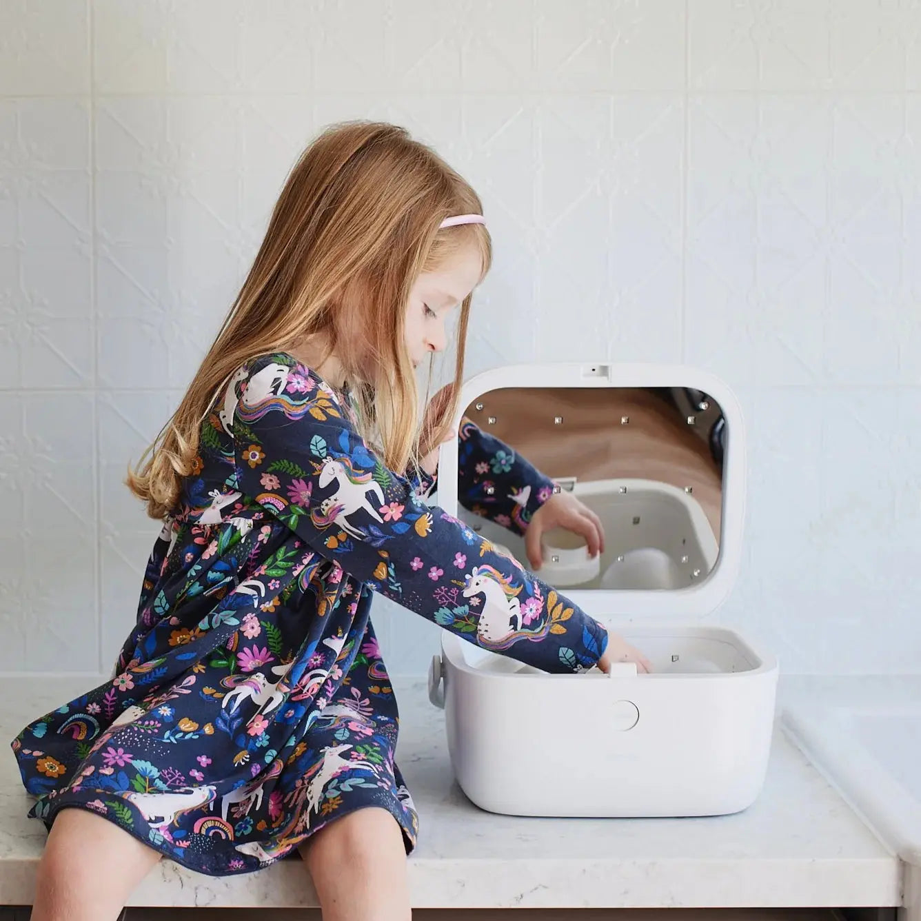 59s UV Multi-Purpose Sterilisation Cabinet - White