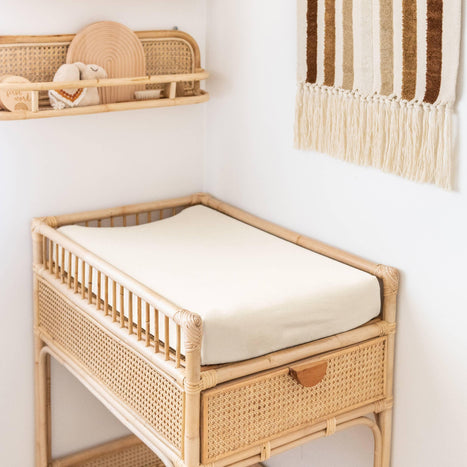 Kiin Baby Organic Change Pad/Bassinet Sheet - Rainbow Ivory Umber