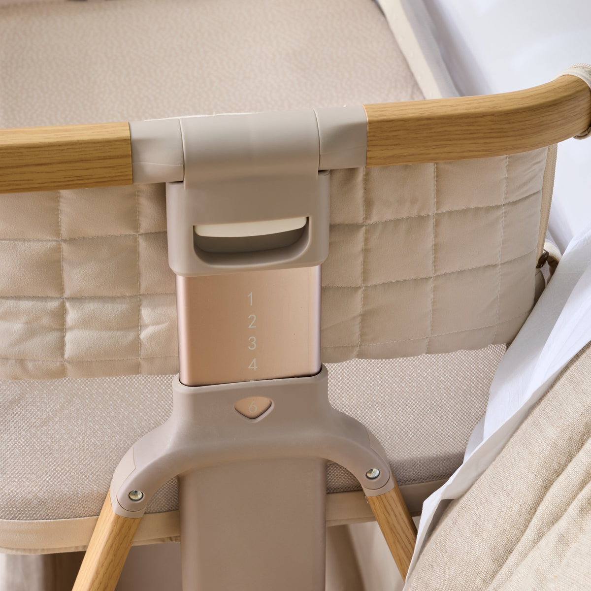 CoZee Breeze Sense quilted end panel and height adjuster detail