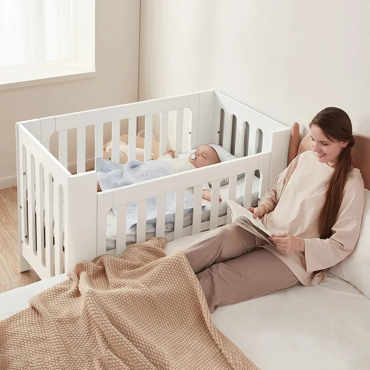 Boori Phoebe Expandable Cot Bed  