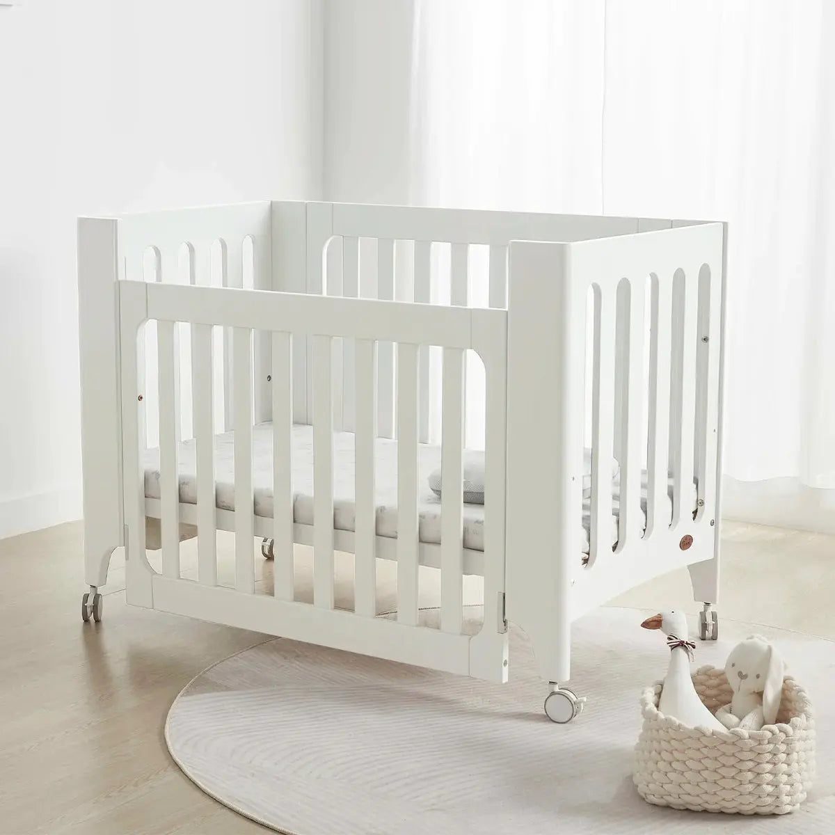 Boori Phoebe Expandable Cot Bed  