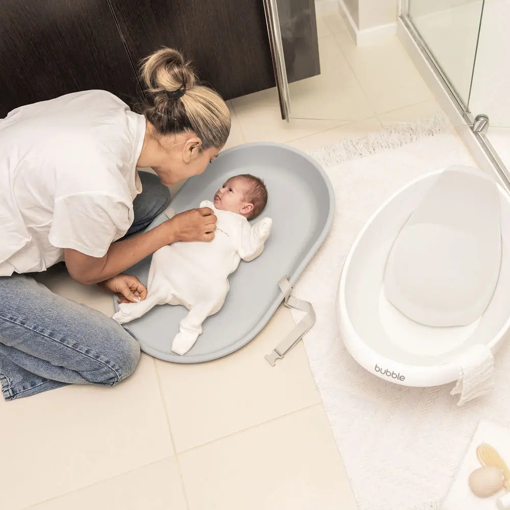 Bubble Cuddle Changing Mat - Grey