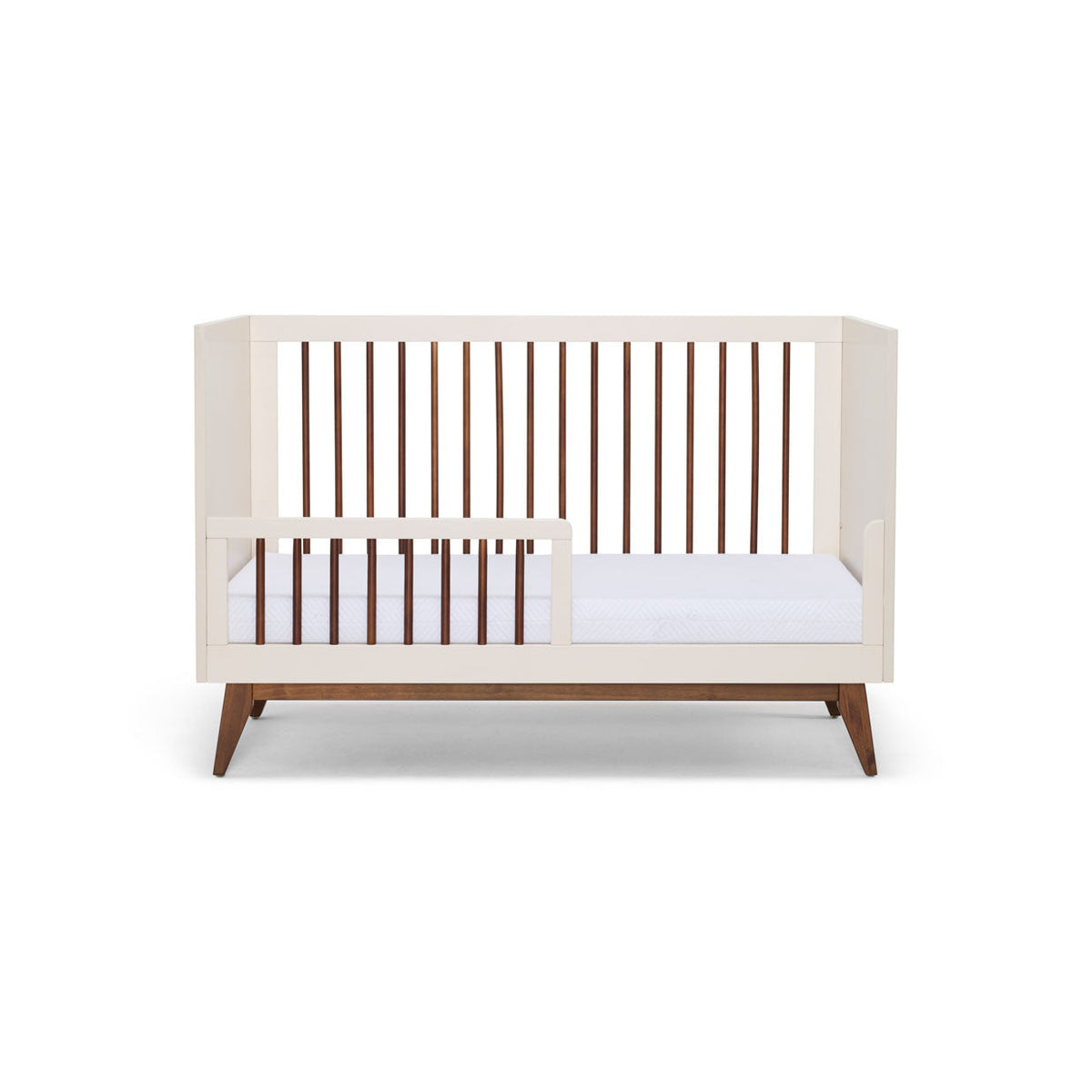Babyrest Hugo Junior Bedrail in Chestnut Cream