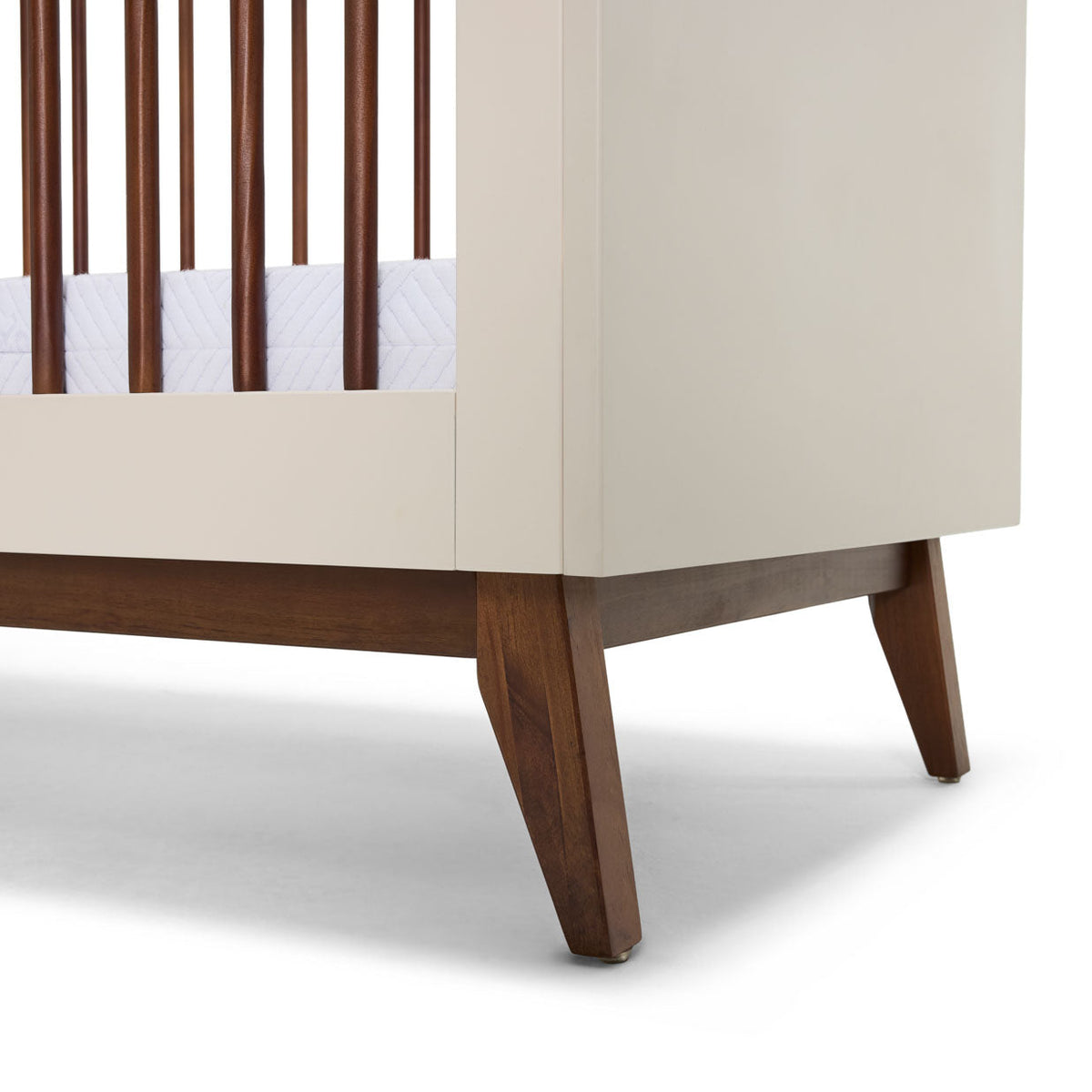 Babyrest Hugo Cot slat detail