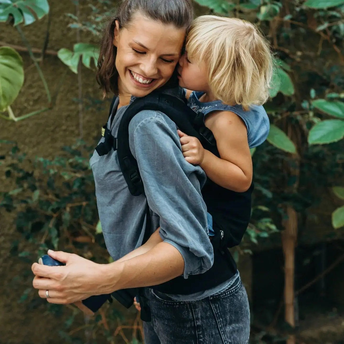 Boba X Adjustable Carrier - Black