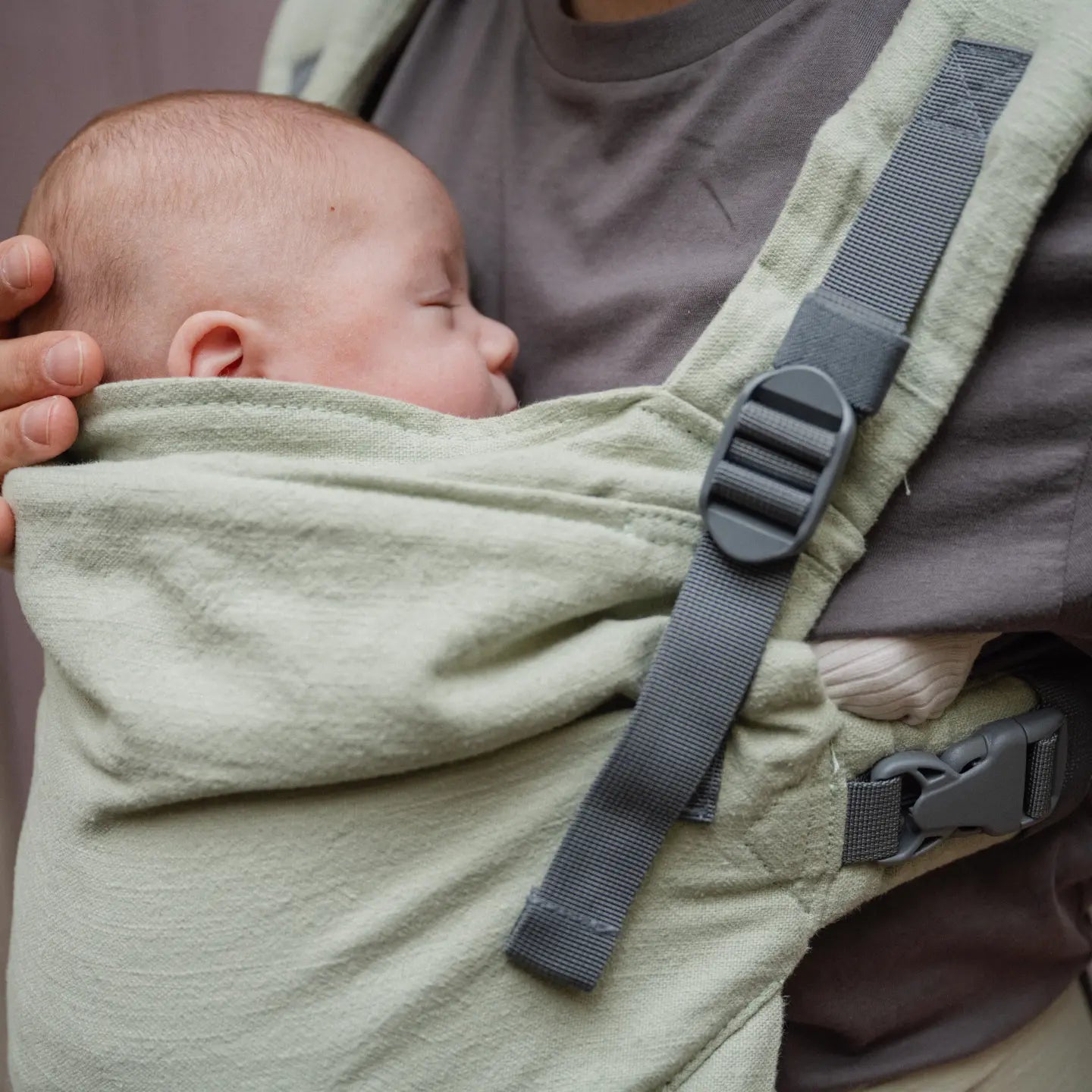 Boba X Adjustable Linen Carrier - Willow Green