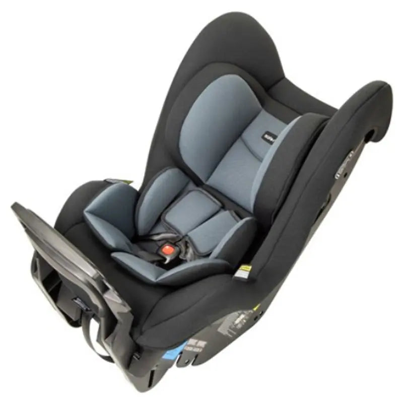 Britax Safe N Sound Safeguard II Convertible Car Seat