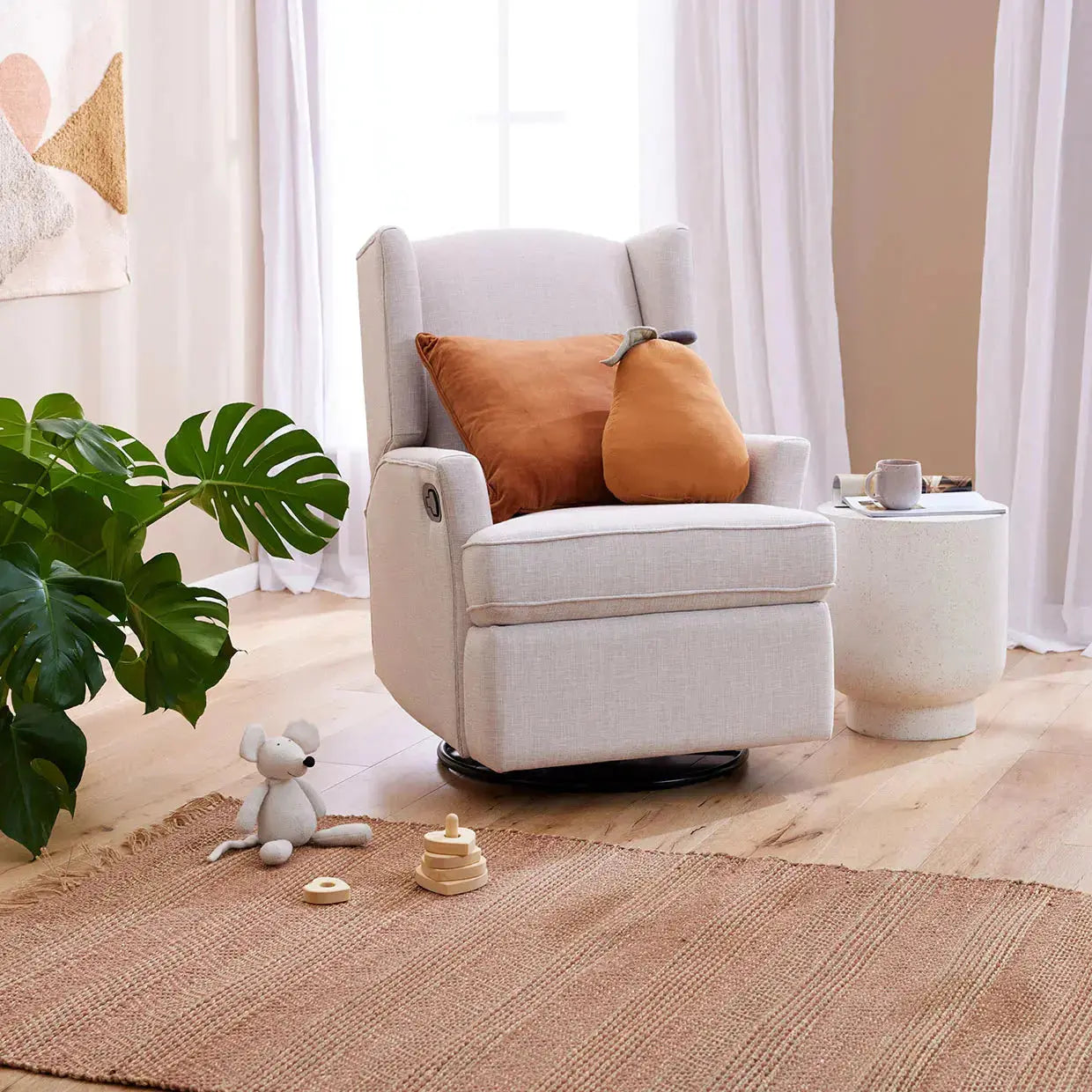 Il Tutto Chelsea Recliner Glider Nursery Chair