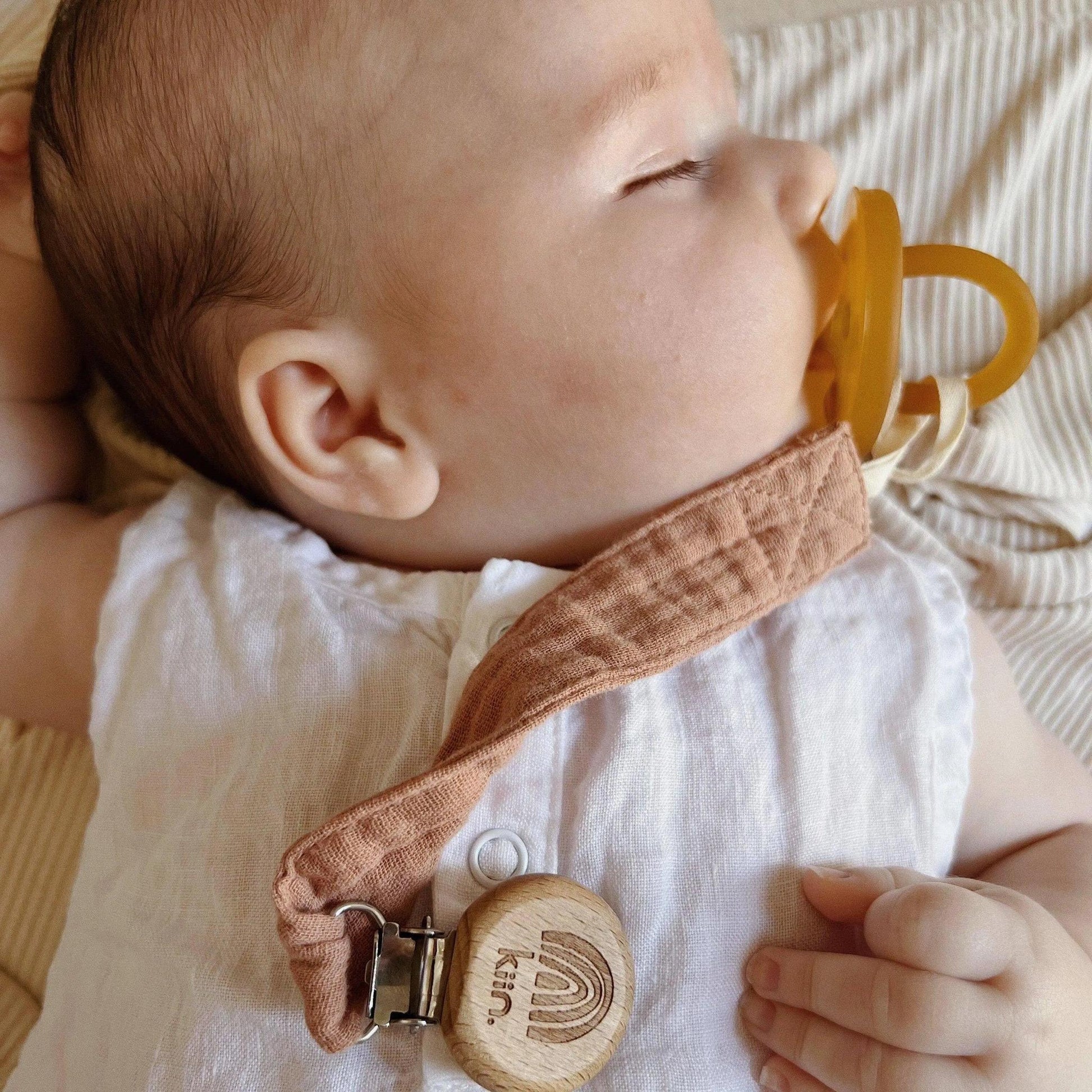 Kiin Baby Cotton Dummy Clip - Blush