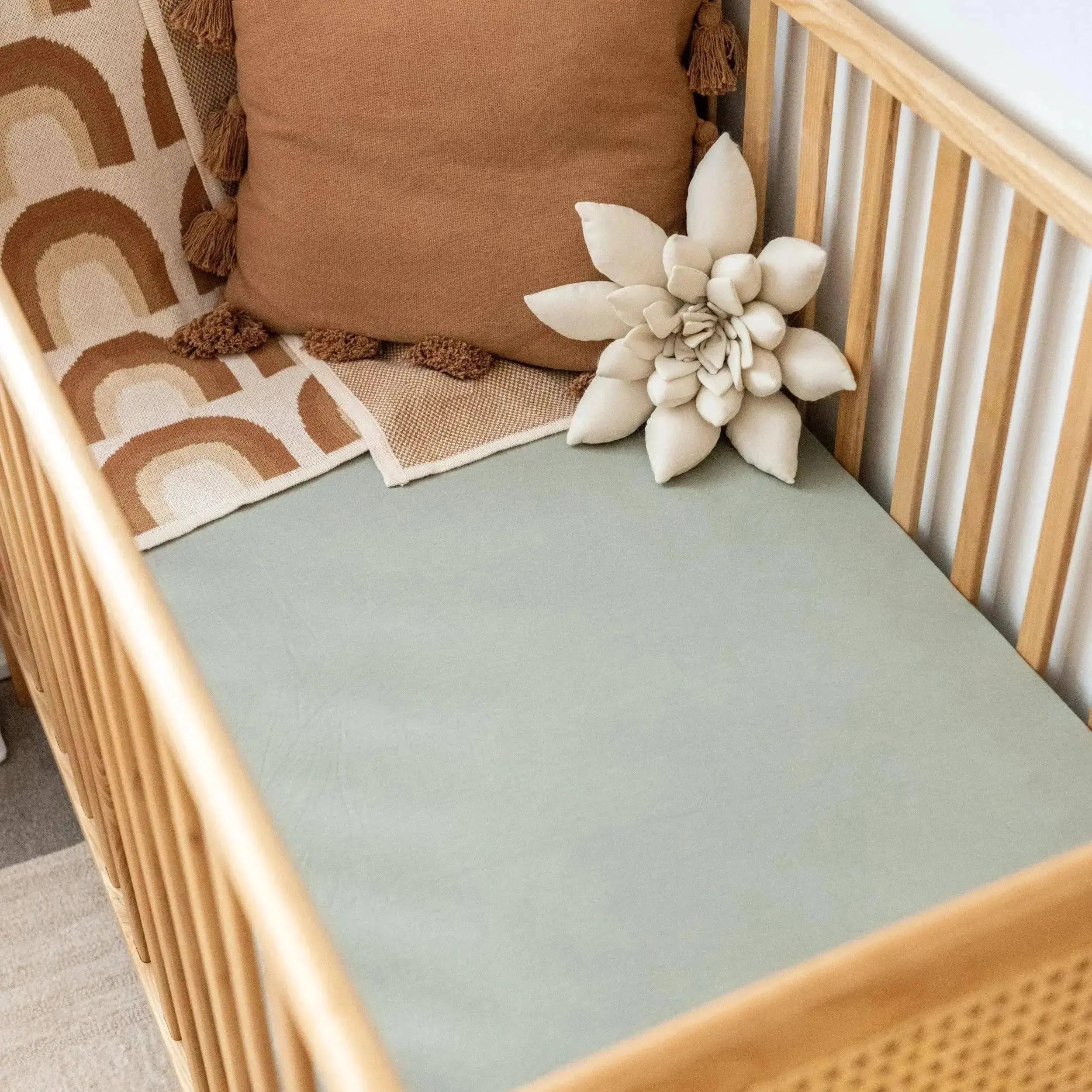 Kiin Baby Organic Cot Sheet - Rainbow Ivory Umber