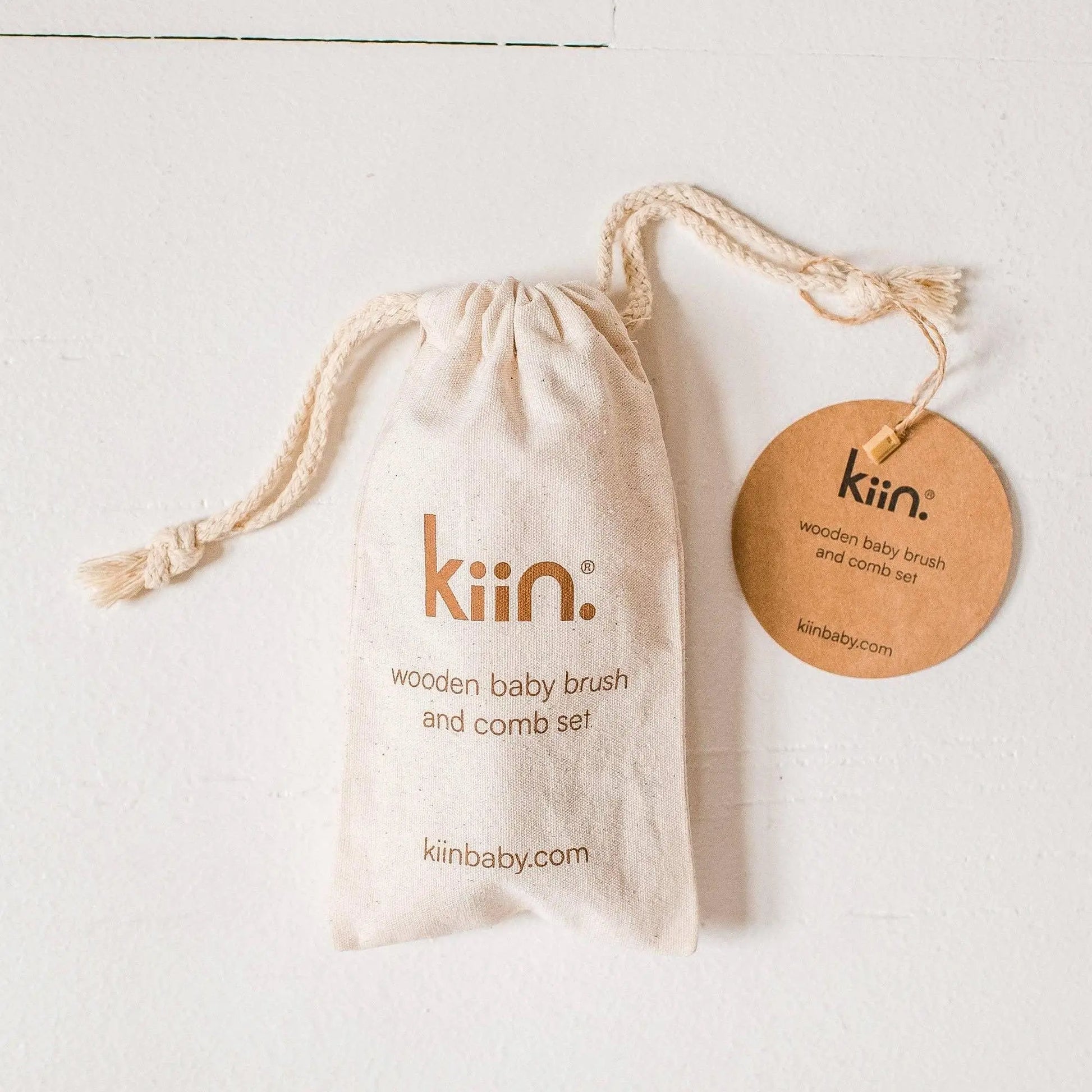 Kiin Baby Wooden Baby Brush + Comb Set