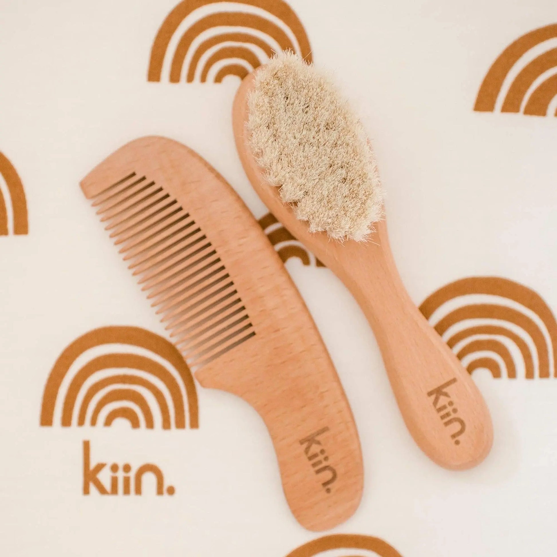 Kiin Baby Wooden Baby Brush + Comb Set