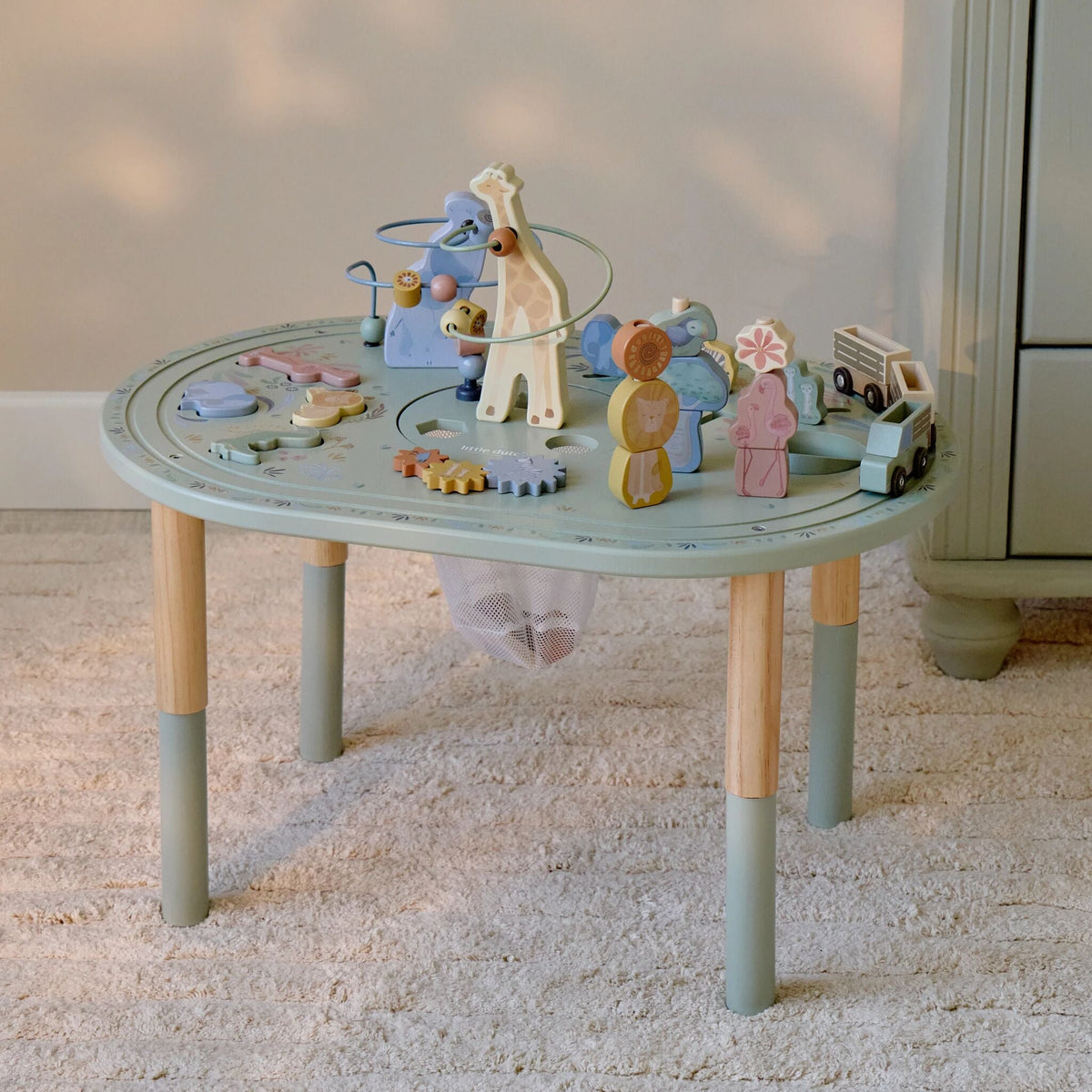 Activity table stacking
