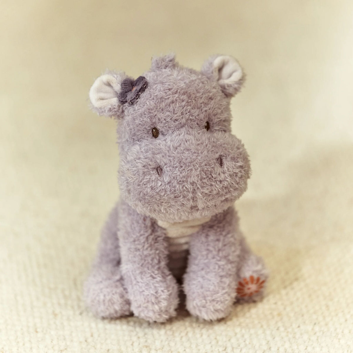 Cuddle Hippo back view