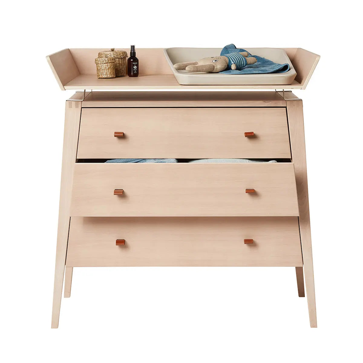 Leander Linea Dresser  