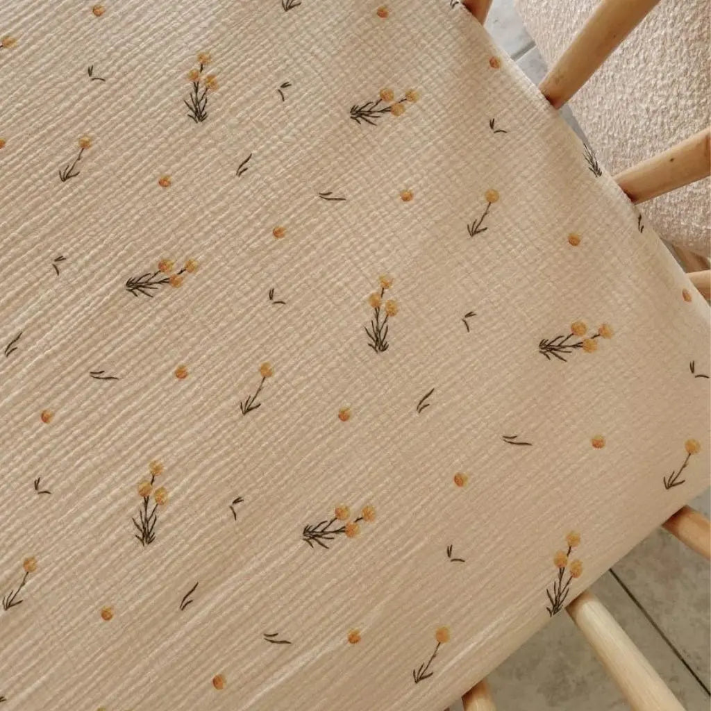 Little Myrtle Organic Cotton Fitted Bassinet Sheet - Billy Button