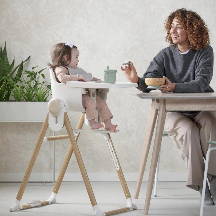 Mamas & Papas Eno Highchair & Eno Highchair Cushion Bundle