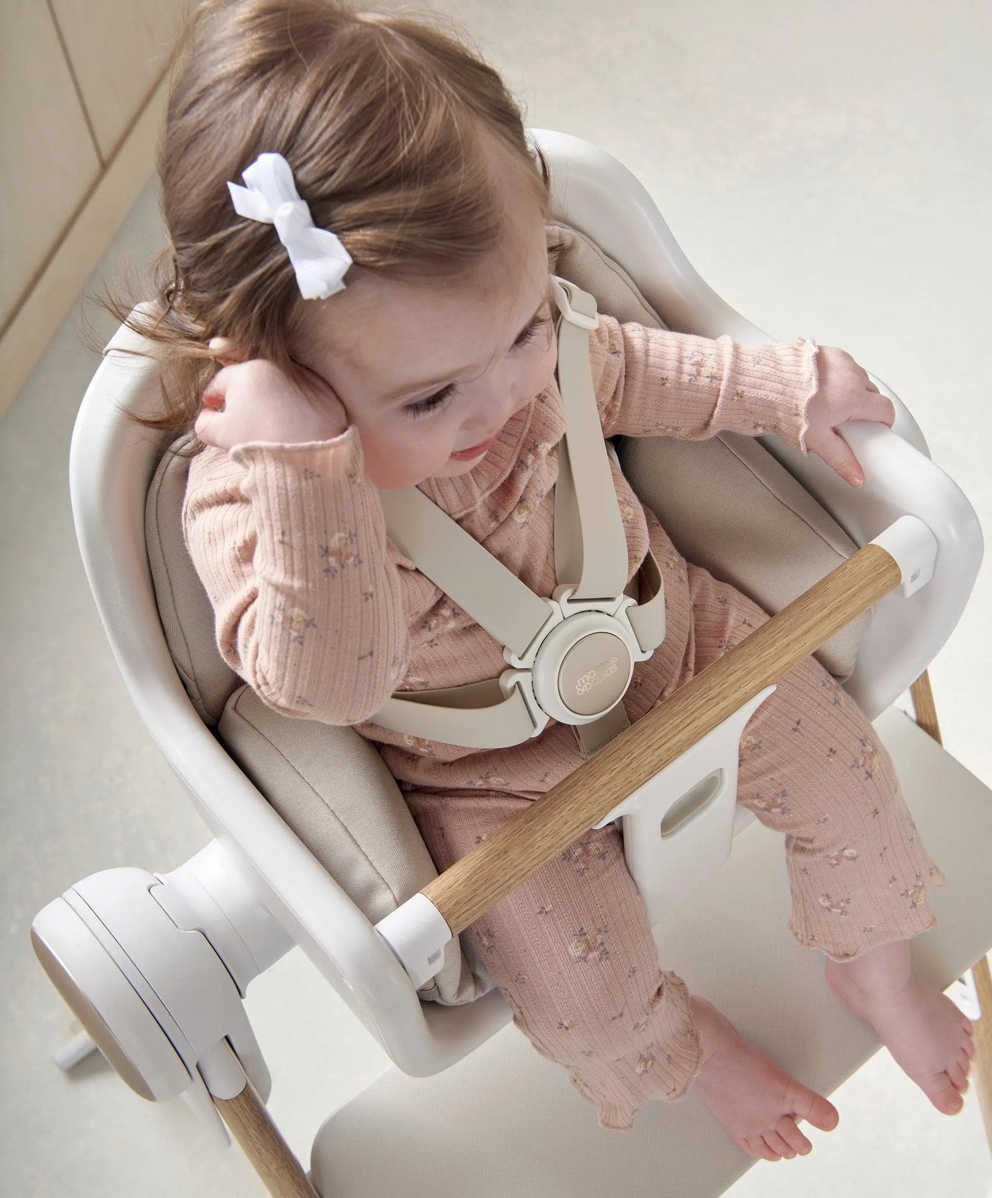 Mamas & Papas Eno Highchair & Eno Highchair Cushion Bundle