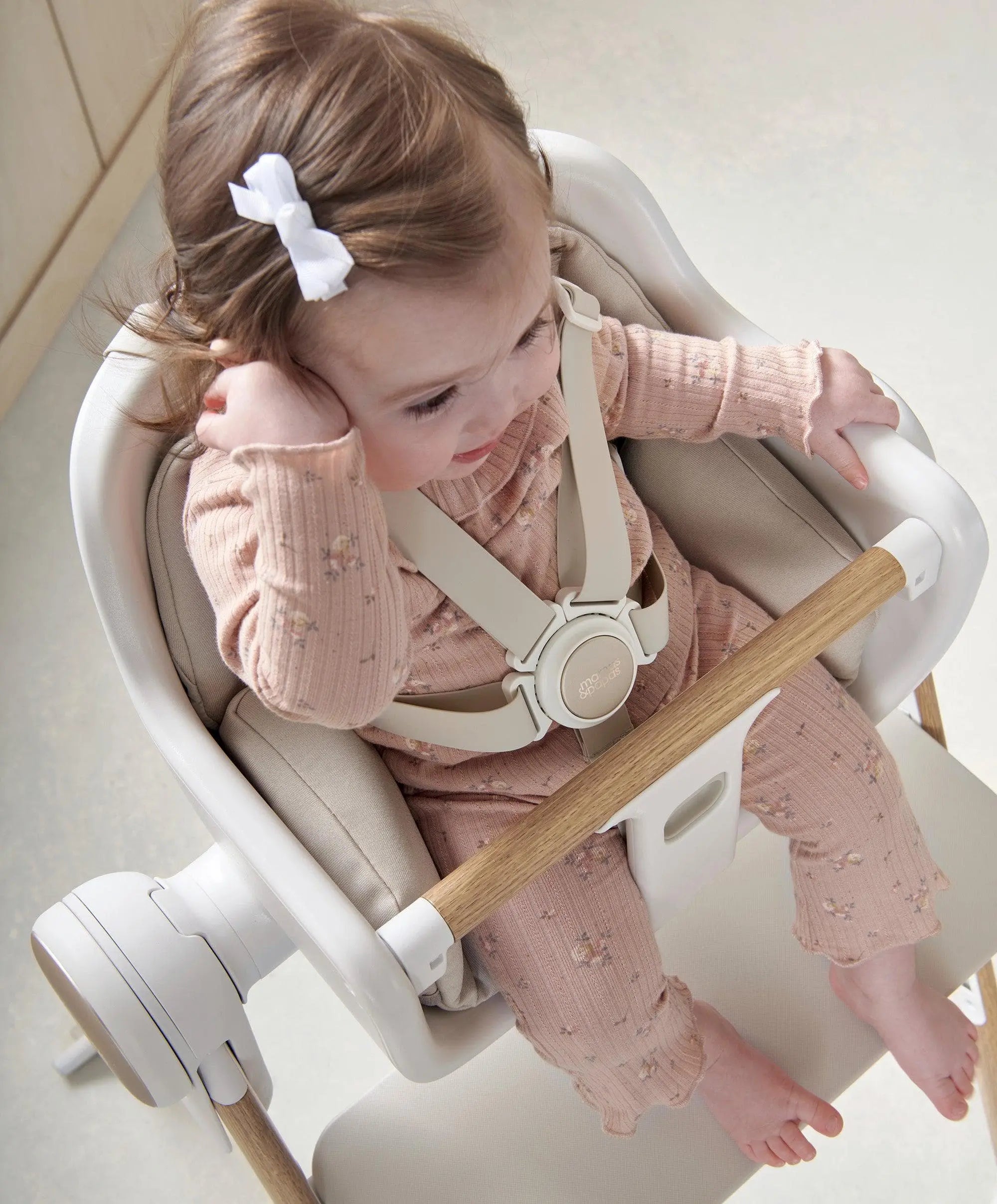 Mamas & Papas Eno Highchair & Eno Highchair Cushion Bundle