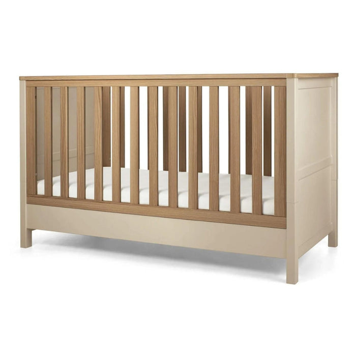 Mamas & Papas Harwell 5 Piece Set with Cot Bed, Dresser Changer, Mattress, Fitted Sheets & Mattress Protector