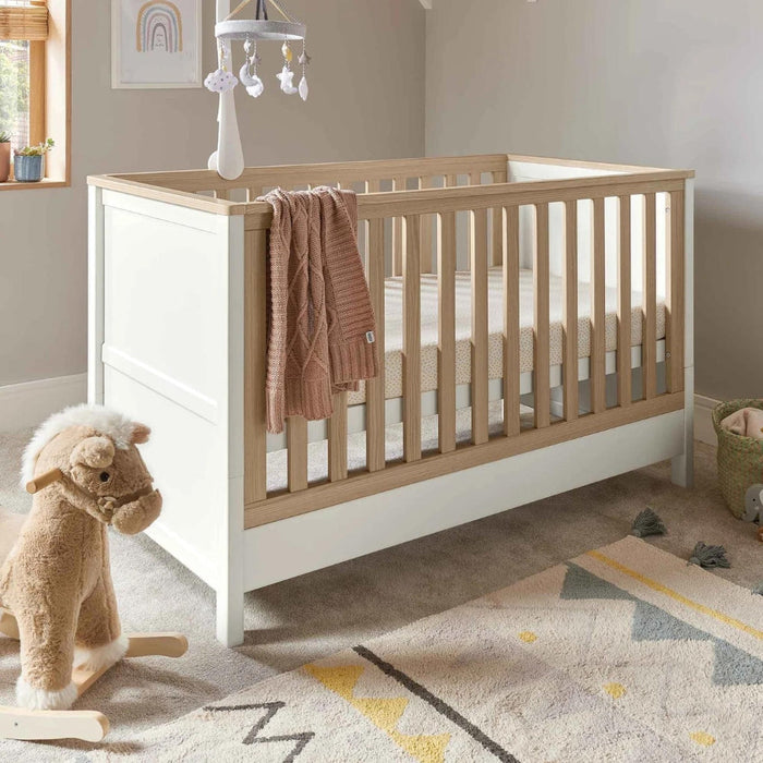 Mamas & Papas Harwell 5 Piece Set with Cot Bed, Dresser Changer, Mattress, Fitted Sheets & Mattress Protector