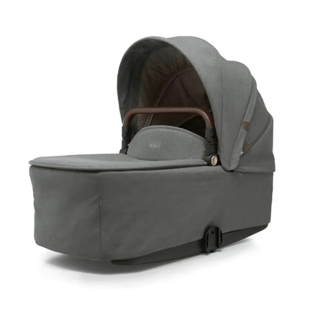 Mamas & Papas Strada Bassinet