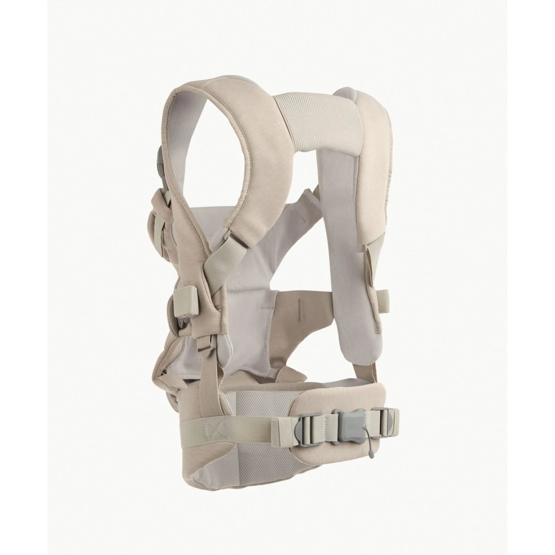 Mamas & Papas Kudo Cashmere — adjustable seat base and magnetic quick-clip connectors detail