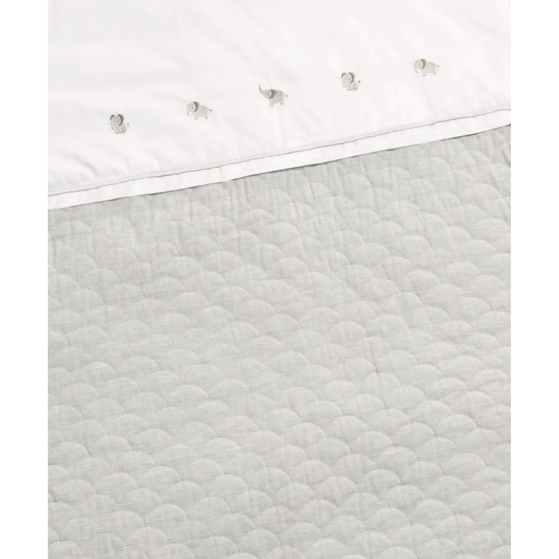 WTTW Elephant 4 Tog Quilt — scallop quilted chambray detail, W110 × L120cm, 12 months+