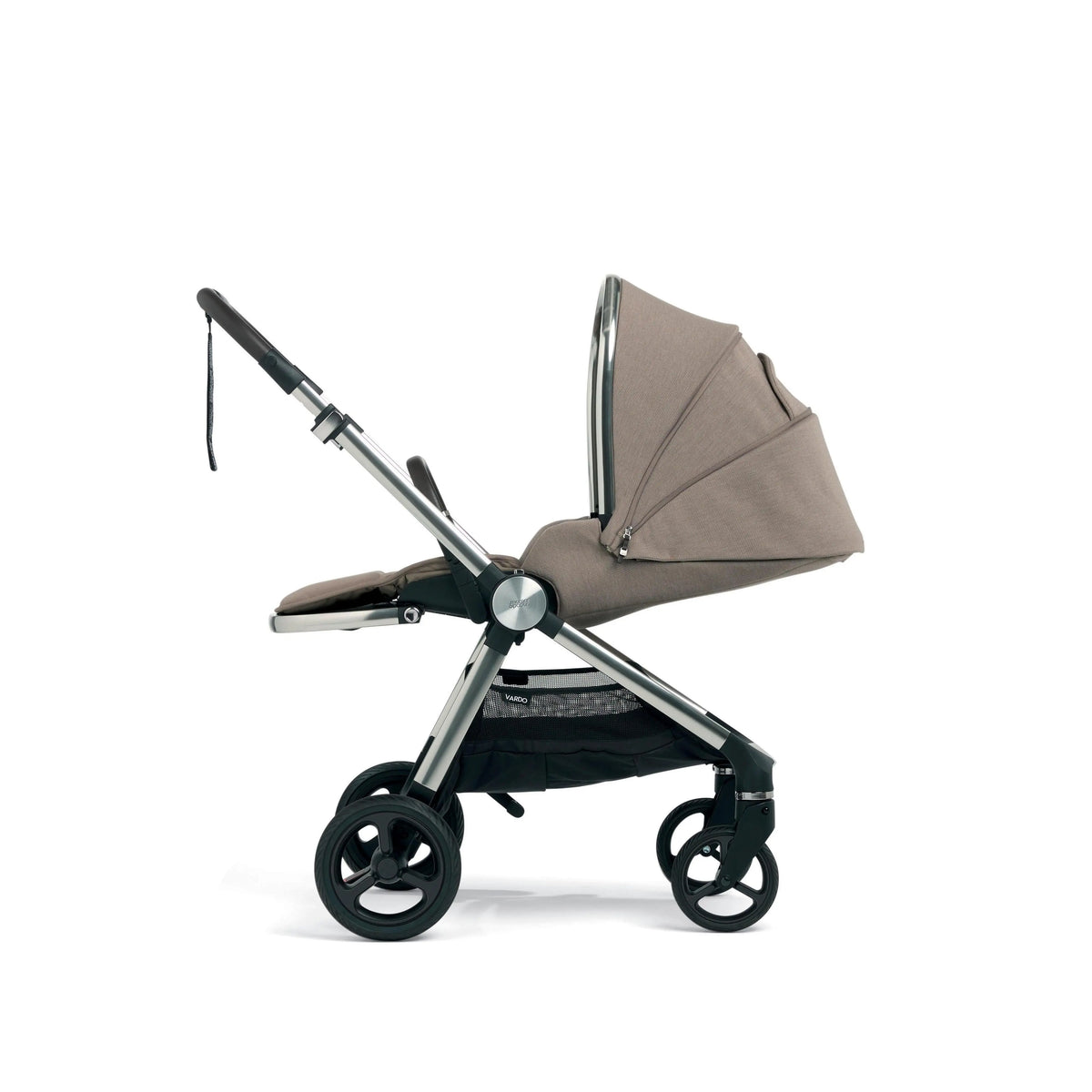 Vardo Pram Heritage – lay-flat seat mode for newborns
