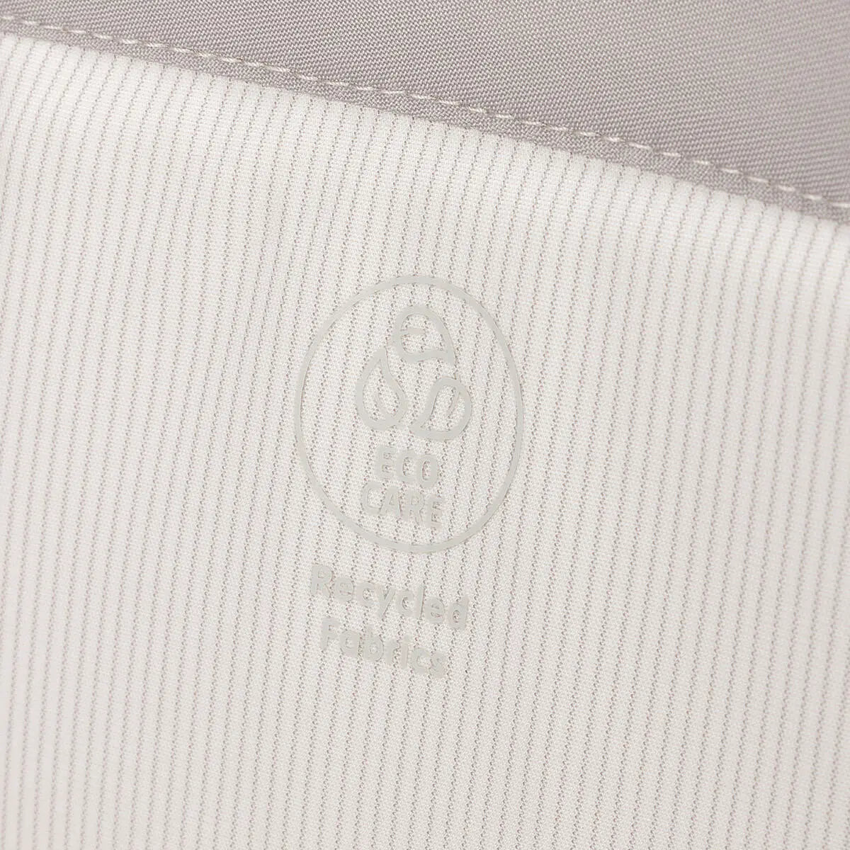 Maxi Cosi Iora Air Bedside Sleeper