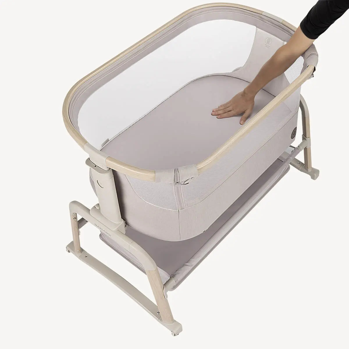 Maxi Cosi Iora Air Bedside Sleeper