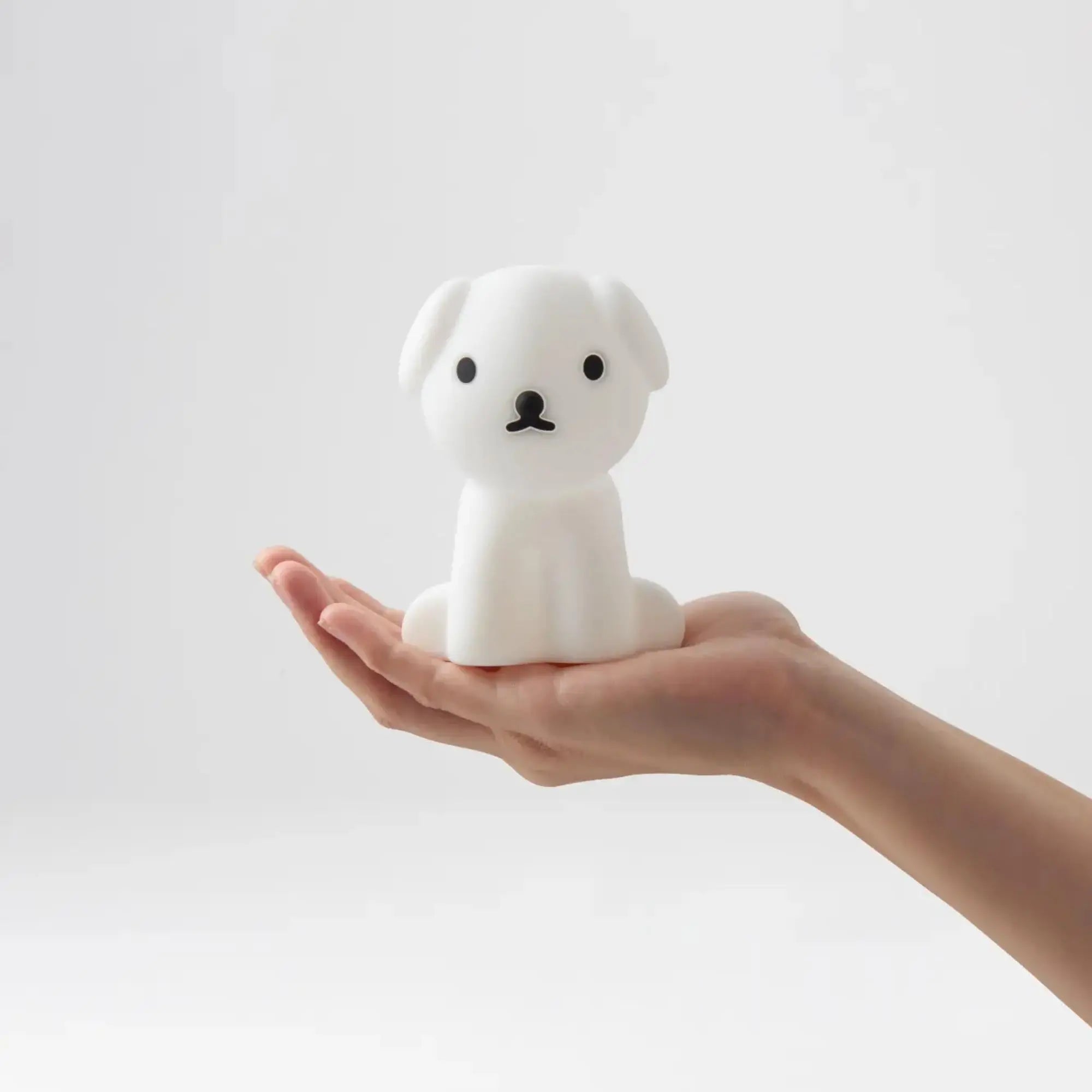 Mr Maria Snuffy Bundle of Light — compact BPA-free silicone collectible lamp, 7×8×11cm