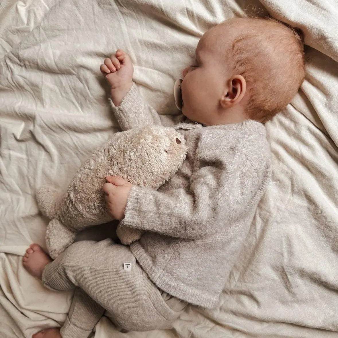 Moonie Organic Humming Seal - Sand