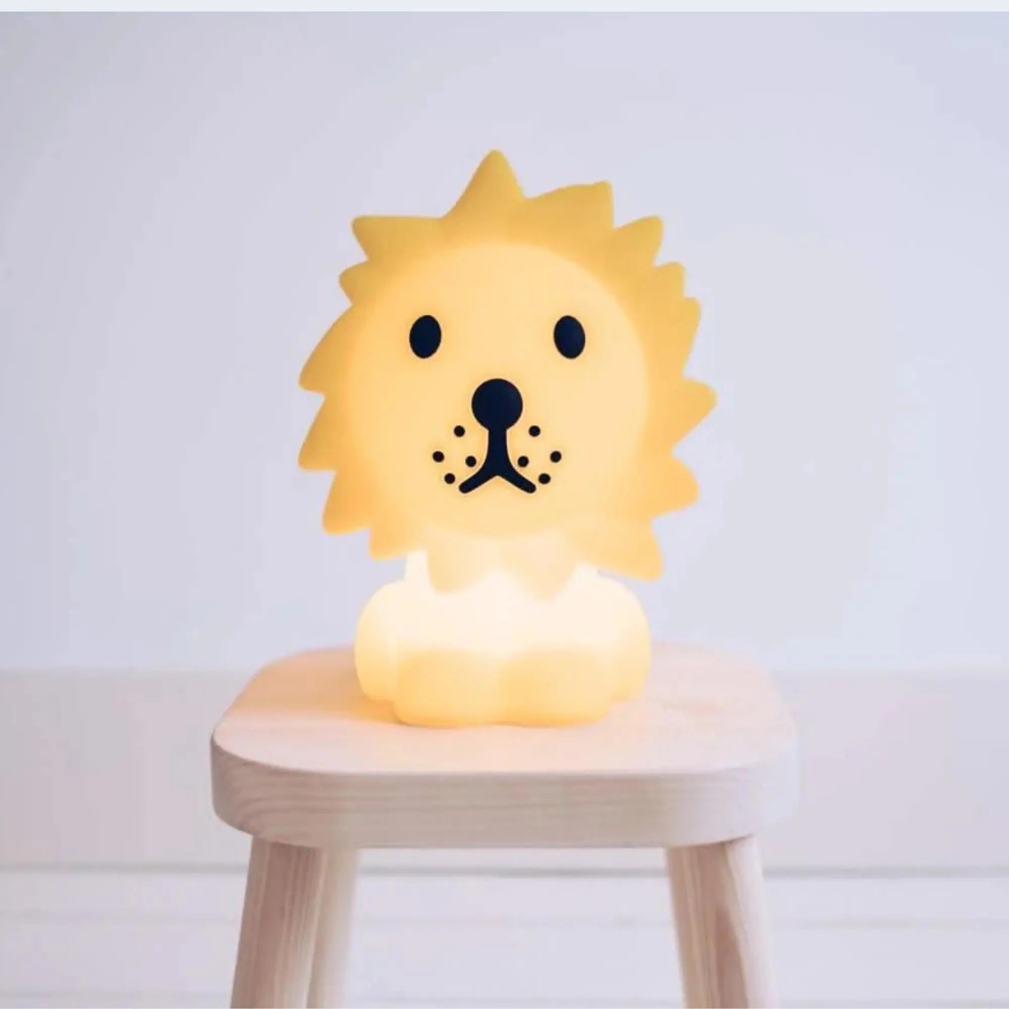 Lion First Light by Mr Maria — weighted base detail, 30cm tall silicone lamp