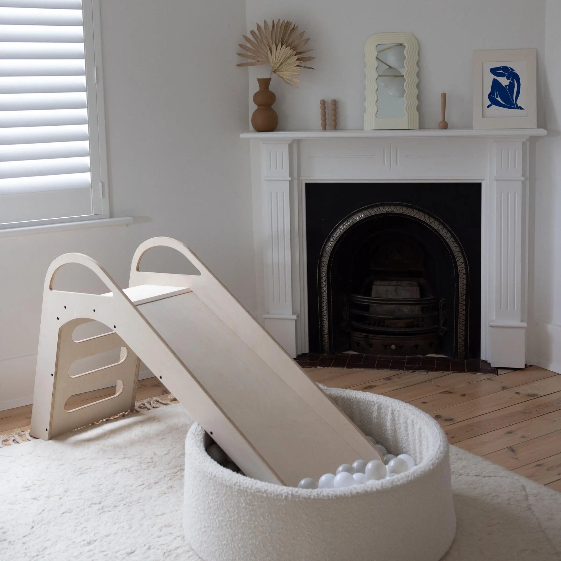 Nuage Interiors Arlo Slide