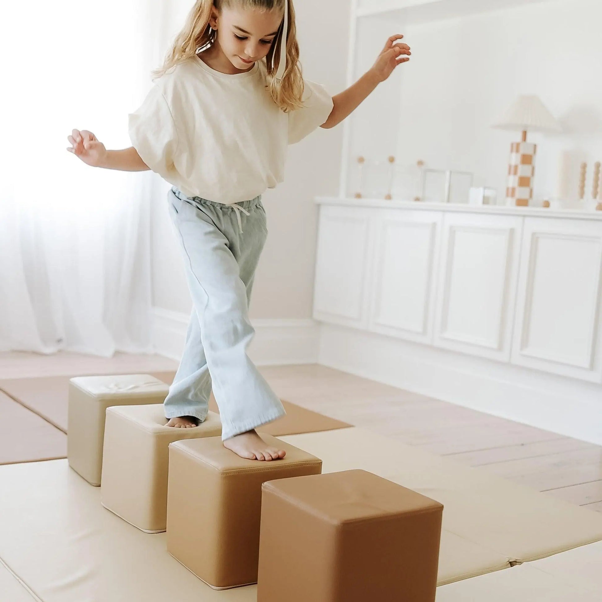 Nuage Interiors Qubo Block Playset